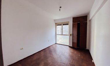 Departamento en venta - 2 dormitorios 1 baño - 70mts2 - La Plata