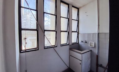 Departamento en venta - 2 dormitorios 1 baño - 70mts2 - La Plata