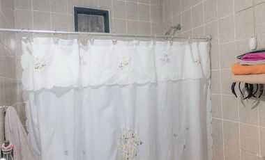 Ph en venta - 3 dormitorios 1 baño - 69mts2 cubiertos - Lomas Del Mirador