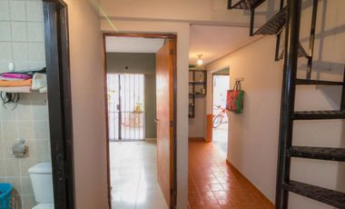 Ph en venta - 3 dormitorios 1 baño - 69mts2 cubiertos - Lomas Del Mirador