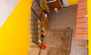 Ph en venta - 3 dormitorios 1 baño - 69mts2 cubiertos - Lomas Del Mirador