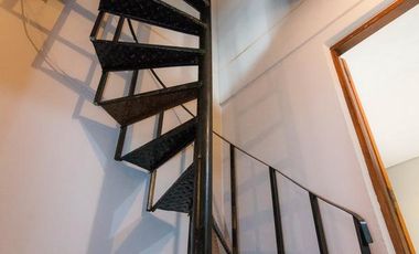 Ph en venta - 3 dormitorios 1 baño - 69mts2 cubiertos - Lomas Del Mirador