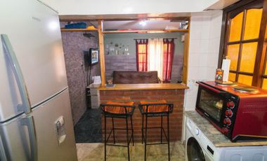 Ph en venta - 3 dormitorios 1 baño - 69mts2 cubiertos - Lomas Del Mirador