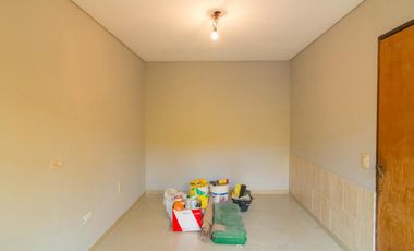 Ph en venta - 3 dormitorios 1 baño - 69mts2 cubiertos - Lomas Del Mirador