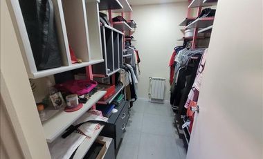 Casa en venta - 3 Dormitorios 2 Baños - Oficinas - Cochera - 416Mts2 - Saladillo