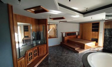 Casa en venta - 5 habitaciones 5 baños - 3 cocheras  - 480mts2 - Mar De Ajo