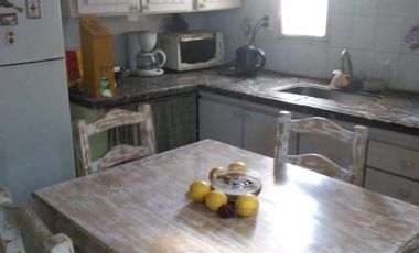 Casa en venta - 3 dormitorios 1 baño - 80mts2  - El Talar