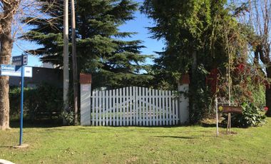 Casa en venta - 3 Dormitorios 2 Baños - 125 mts2 - 9 De Julio