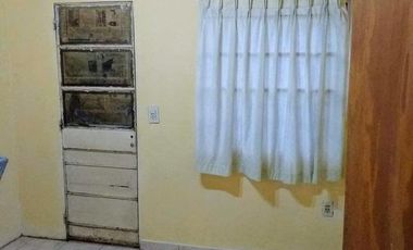 Casa en venta - 4 dormitorios 2 baños - patio - 130 mts2 - Luis Guillon