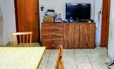 Casa en venta - 4 dormitorios 2 baños - patio - 130 mts2 - Luis Guillon