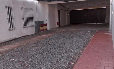 Casa y departamentos en venta  - 10 dormitorios 12 baños - 450mts2  - Mar Del Tuyu