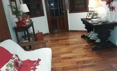 Clásico Chalet en Adrogué