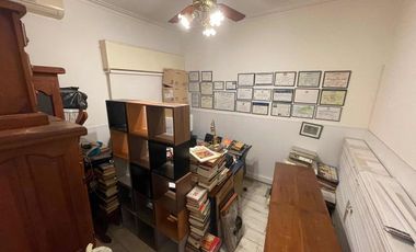 PH en venta - 3 dormitorios 1 baño - 75mts2 - Lomas De Zamora