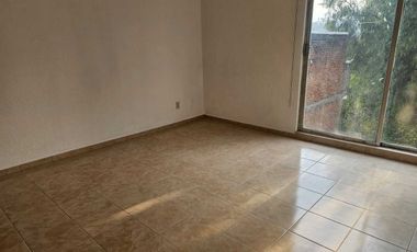 Casa en Renta en Lomas de Tarango