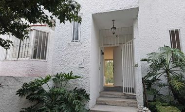Casa en Renta en Lomas de Tarango