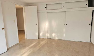 Casa en Renta en Lomas de Tarango