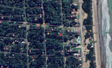 Casa en venta - 2 Dormitorios 2 Baños - 100 mts2 - Costa Del Este