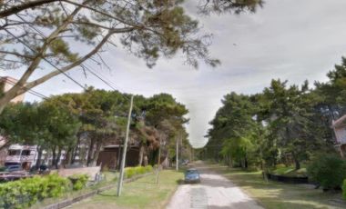 Casa en venta - 2 Dormitorios 2 Baños - 100 mts2 - Costa Del Este