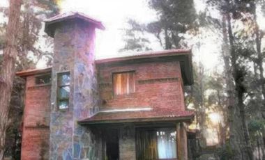 Casa en venta - 2 Dormitorios 2 Baños - 100 mts2 - Costa Del Este