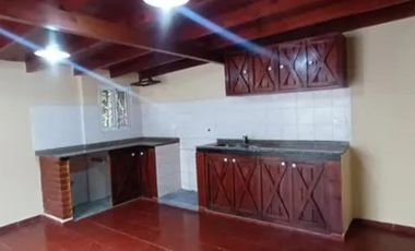 Casa en venta - 3 Dormitorios 1 Baño - Alejandro Korn