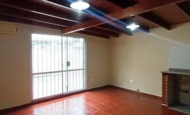 Casa en venta - 3 Dormitorios 1 Baño - Alejandro Korn