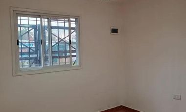 Casa en venta - 3 Dormitorios 1 Baño - Alejandro Korn