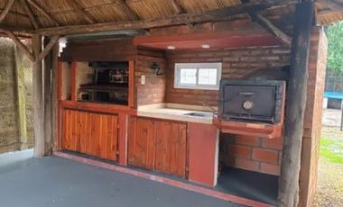 Casa en venta - 3 Dormitorios 1 Baño - Alejandro Korn