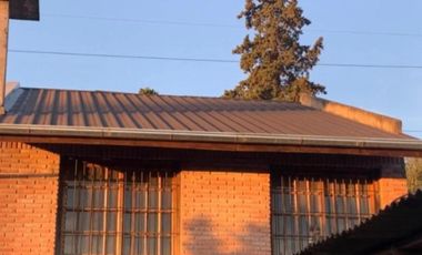 Casa en venta - 4 Dormitorios 1 Baño - Tortuguitas