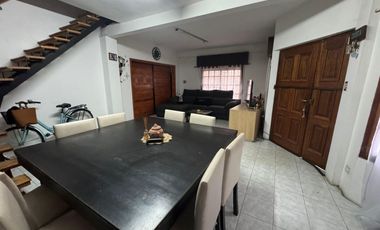 Casa en venta - 4 Dormitorios 1 Baño - Tortuguitas