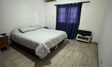 Casa en venta - 4 Dormitorios 1 Baño - Tortuguitas