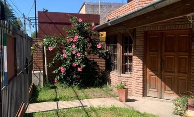 Casa en venta - 4 Dormitorios 1 Baño - Tortuguitas