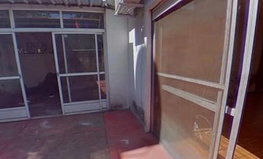 PH en venta - 2 dormitorios 1 baño - 55mts2 - Bernal Este