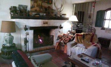 Casa en venta - 3 Dormitorios  5 Baños - Cochera - 6062Mts2 - Magdalena
