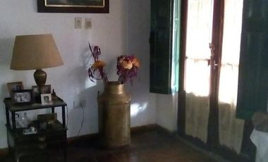 Casa en venta - 3 Dormitorios  5 Baños - Cochera - 6062Mts2 - Magdalena