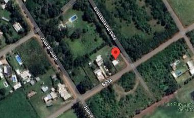 Casa en venta - 2 Dormitorios 1 Baño - 55 mts2 - 9 De Julio