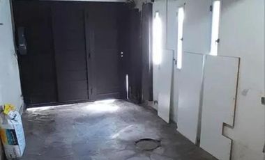 Venta PH en Hurlingham – 96 m² – Patio y cochera – Sin expensas