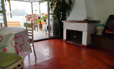 Venta PH en Hurlingham – 96 m² – Patio y cochera – Sin expensas