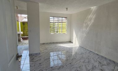 Casa en VENTA en fraccionamiento Vistas La Huerta