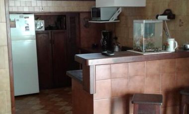 Casa en venta - 3 dormitorios 3 baños - 100mts2 - Necochea