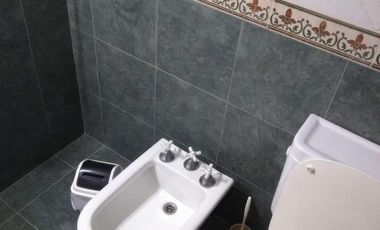 Casa en venta - 2 Dormitorios 2 Baños - 120 mts2 - Costa Del Este