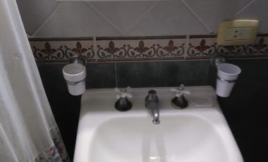 Casa en venta - 2 Dormitorios 2 Baños - 120 mts2 - Costa Del Este