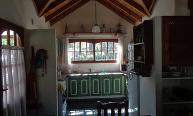 Casa en venta - 4 dormitorios 2 baños - 110mts2 - Ostende