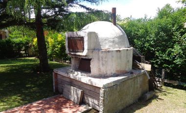 Casa en venta - 4 dormitorios 2 baños - 110mts2 - Ostende