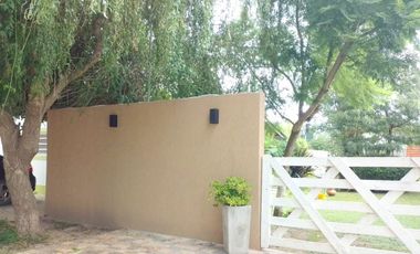 Lote con Quincho en venta - Villa Parque Sicardi