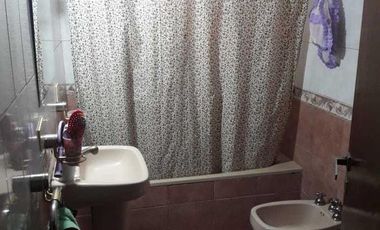 Casa en venta - 4 dormitorios 3 baños - 220mts2 - Santa Teresita