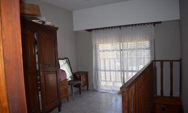 Casa en venta - 4 dormitorios 3 baños - 220mts2 - Santa Teresita