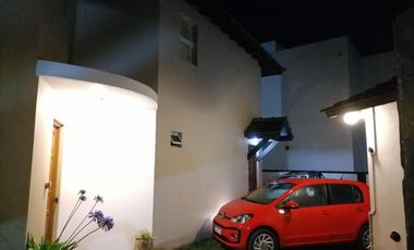 Casa en alquiler temporario - 1 Dormitorio 1 Baño - Mar de Ajó