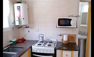 Casa en alquiler temporario - 1 Dormitorio 1 Baño - Mar de Ajó