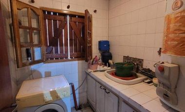 Casa en venta - 3 Dormitorios 2 Baños - Cochera - 270Mts2 - Alejandro Korn