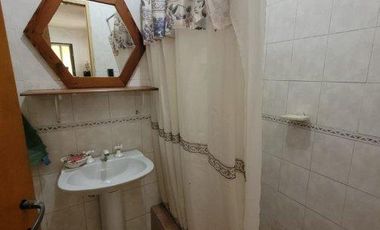 Casa en venta - 3 Dormitorios 2 Baños - Cochera - 270Mts2 - Alejandro Korn